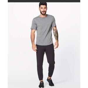 Lululemon men’s surge jogger black size XL